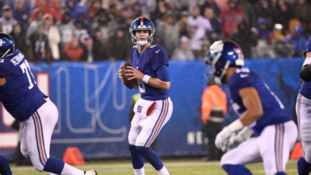 Daniel Jones 3